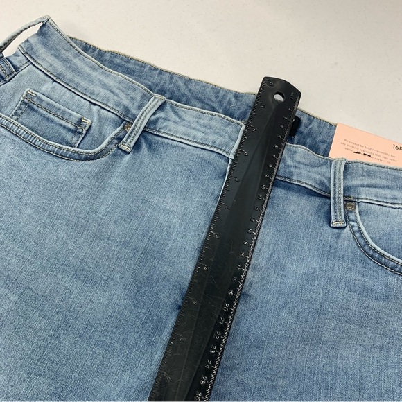 NYDJ Curves 360‎ Jeans Woman 16P   Slim Straight Crop Side Slit Blue Stretch - Picture 10 of 11